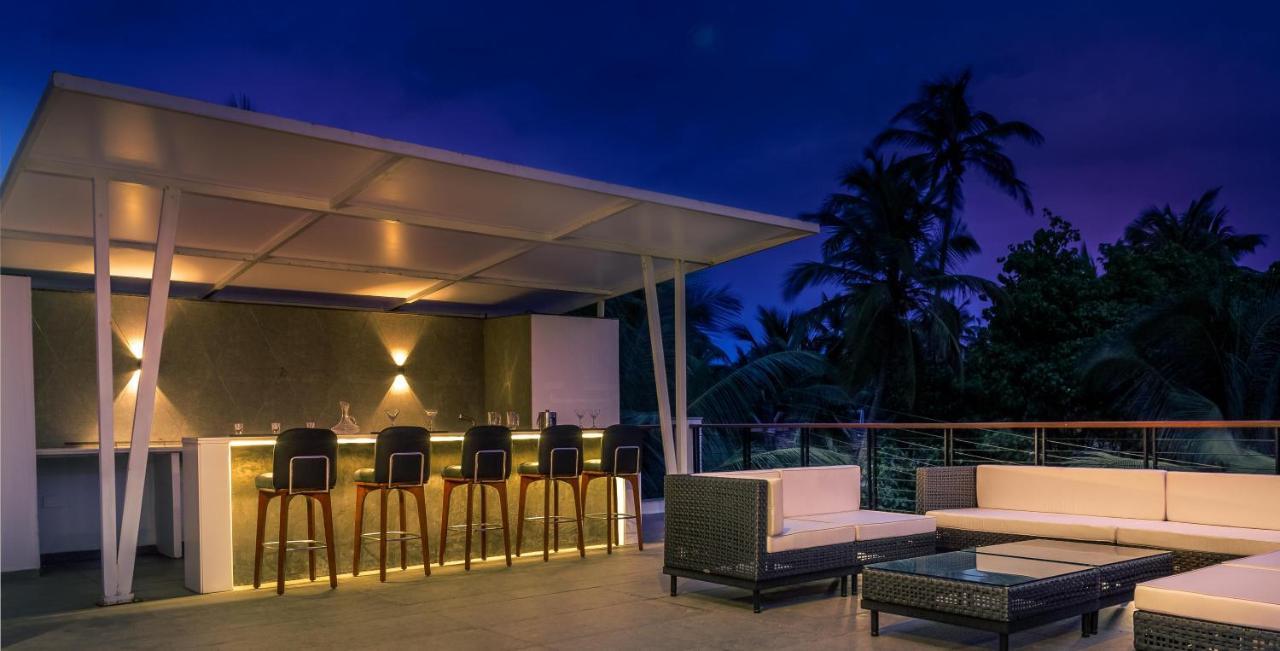 Stayvista Ashore 6bhk Infinity Pool Ocean View- Morjim